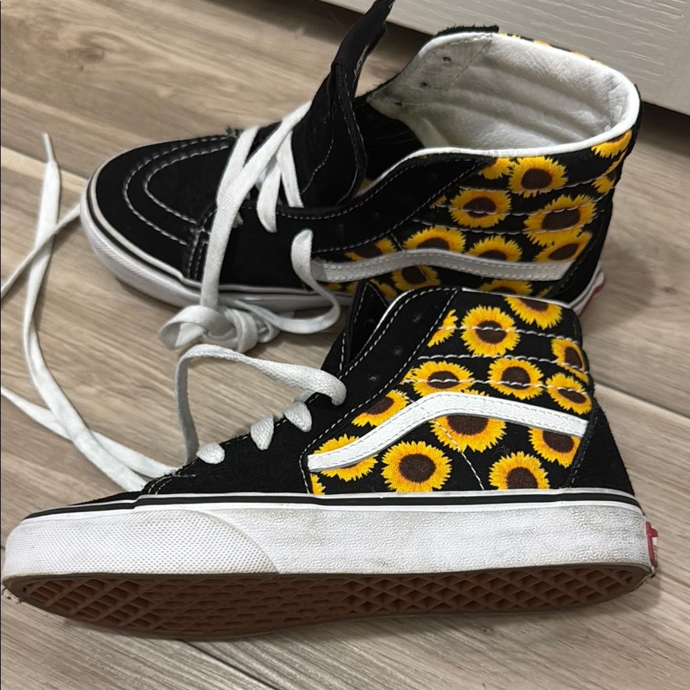 Girls sunflower Vans